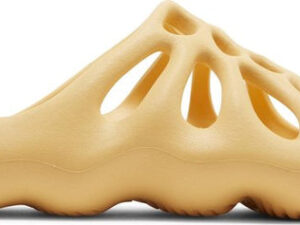 adidas Yeezy 450 Slide Cream - 11 MEN