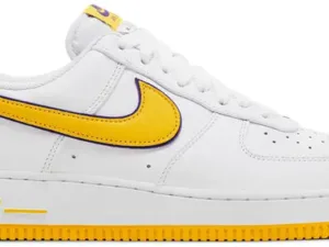 Nike Air Force 1 Low Retro QS Kobe Bryant Lakers - 7.5 MEN
