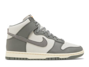 Nike Dunk High Vintage Light Bone Grey - 11 MEN